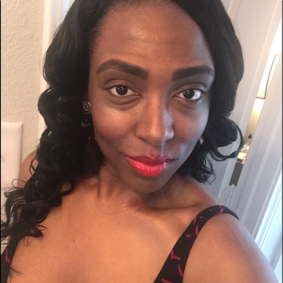 Meet your Posher, Brandi - Picture 1 of 1